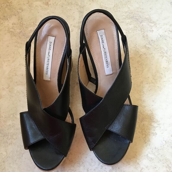 EXCELLENT CONDITION DIANE VON FURSTENBURG GLADYS - Picture 8 of 10